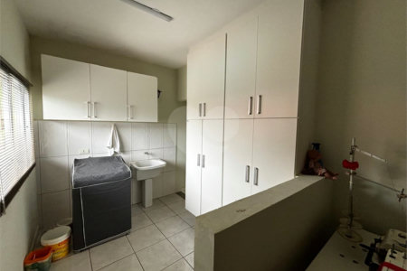 Casa à venda com 4 quartos, sendo 2 suítes, no condomínio Zuleika Jabour, Salto - SP