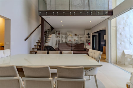 Apartamento à venda com 4 suítes em Campo Belo, São Paulo, SP