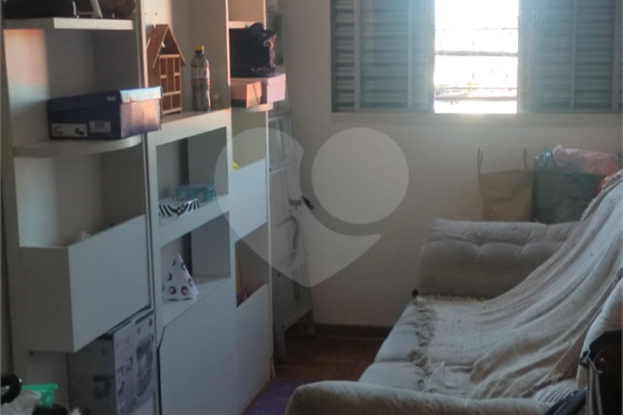 Sobrado à venda com 3 quartos no Brasilândia, São Paulo, SP