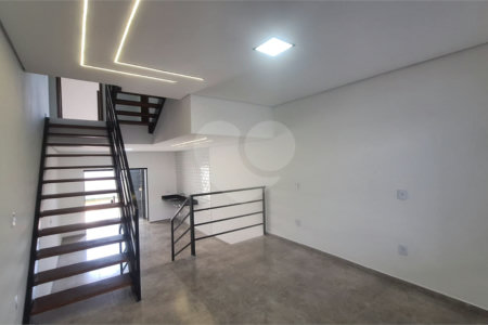Casa de Vila à venda com 2 suítes em Wanel Ville, Sorocaba, SP