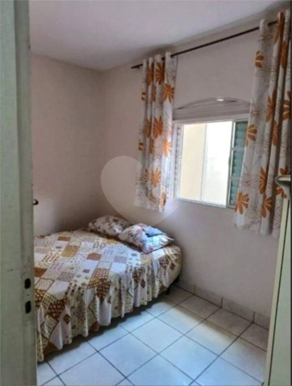 Sobrado à venda com 4 quartos em Cidade Kemel, Poá, SP
