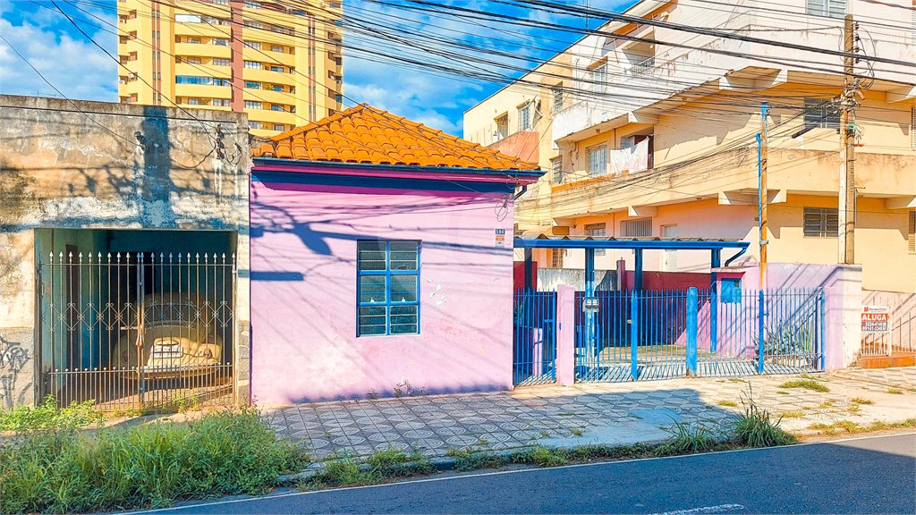 Casa à venda com 3 quartos, sendo 2 suítes, no Centro, Sorocaba, SP