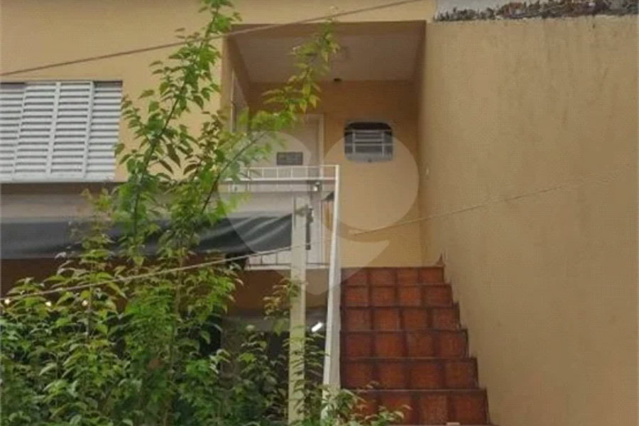 Sobrado à venda com 3 quartos, sendo 1 suíte, em Butantã, São Paulo, SP