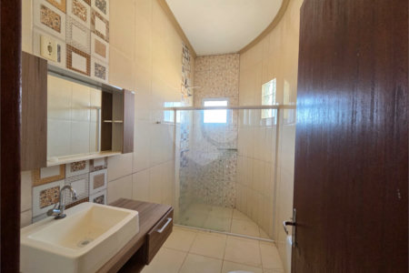 Casa à venda com 3 quartos, sendo 1 suíte, em Vila José Salem, Itapetininga, SP
