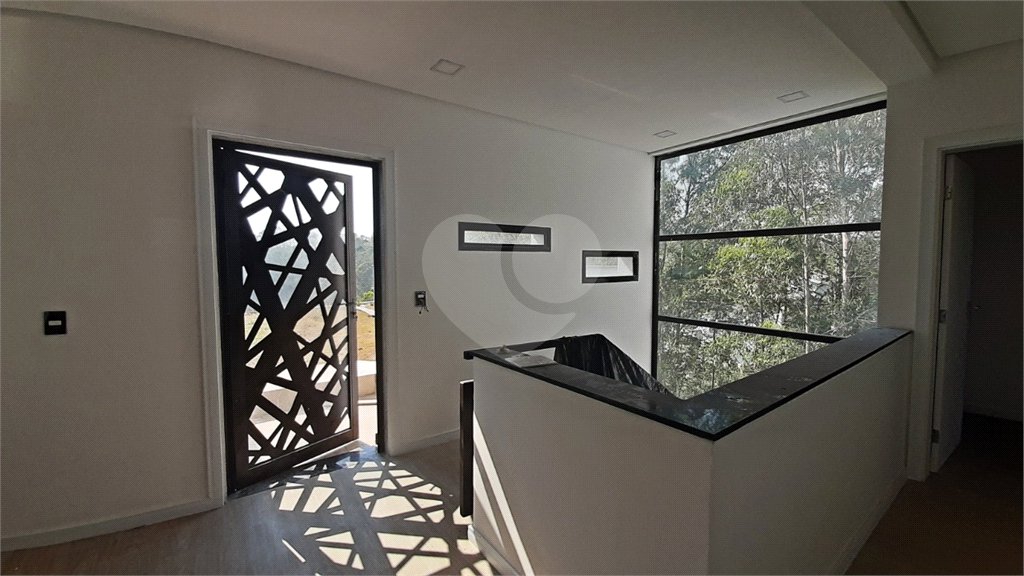 Casa à venda ou para alugar com 4 quartos, sendo 3 suítes, em Serra dos Lagos (jordanésia), Cajamar, SP