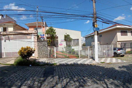 Casa à venda com 4 quartos, sendo 2 suítes, em Jardim São Paulo(zona Norte), São Paulo, SP