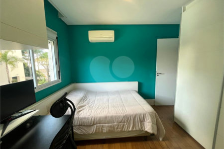Apartamento à venda com 3 suítes em Vila Mariana, São Paulo, SP