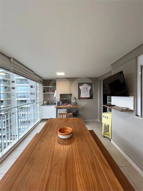 Apartamento à venda com 2 quartos em Santo Amaro, São Paulo, SP