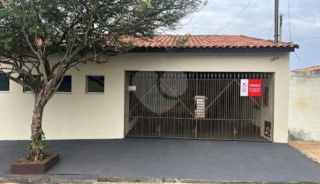 Casa à venda com 4 quartos no Centro, Itapetininga, SP