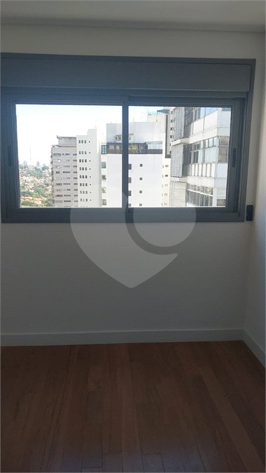 Apartamento à venda com 3 suítes em Consolação, São Paulo, SP