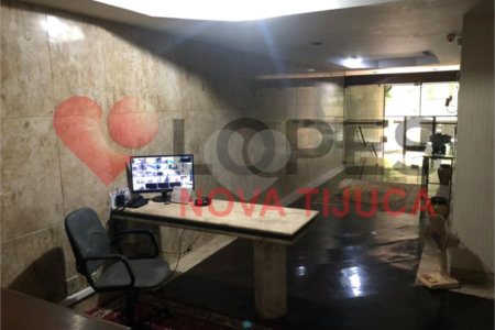 Cobertura à venda com 3 quartos, sendo 2 suítes, em Tijuca, Rio de Janeiro, RJ