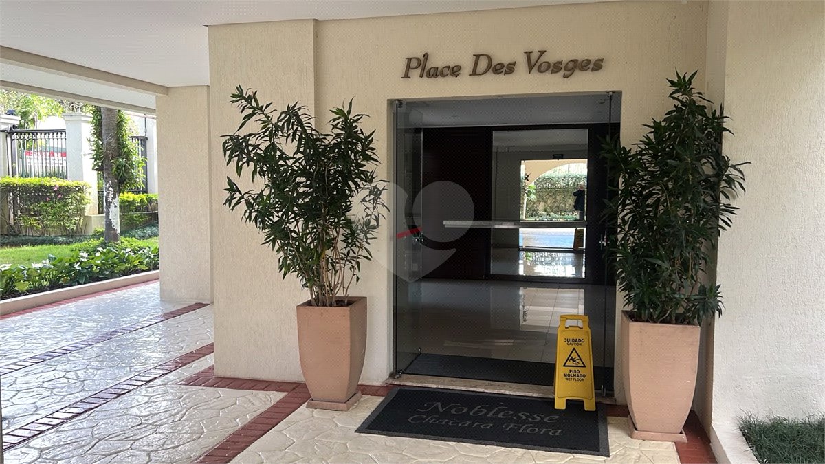 Apartamento à venda com 3 quartos, sendo 1 suíte, em Vila Sofia, São Paulo, SP