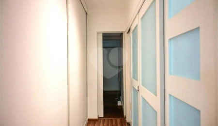 Apartamento à venda com 4 suítes em Vila Andrade, São Paulo, SP
