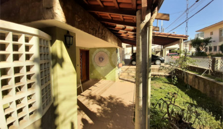 Casa à venda ou para alugar com 3 quartos, sendo 2 suítes,  no condomínio Chácara das Rosas, São Paulo - SP
