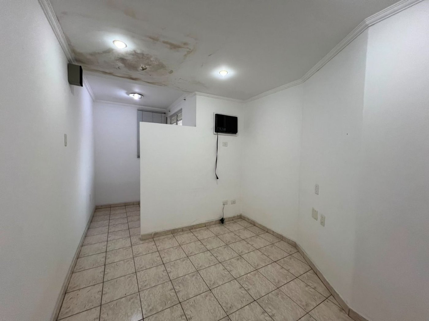 Casa para alugar, 305 m² por R$ 31.379,07 - Boqueirão - Santos/SP