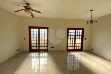 Casa à venda com 4 quartos, sendo 2 suítes,  em Jardim da Fonte, Jundiaí, SP