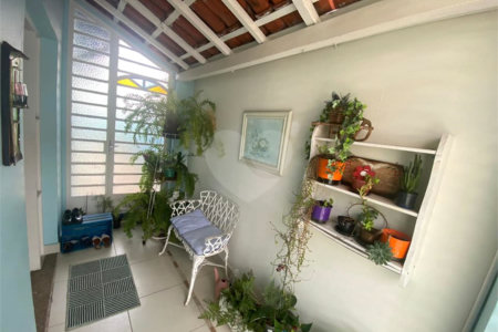 Casa Térrea à venda com 3 quartos, sendo 1 suíte, em Vila Nivi, São Paulo, SP