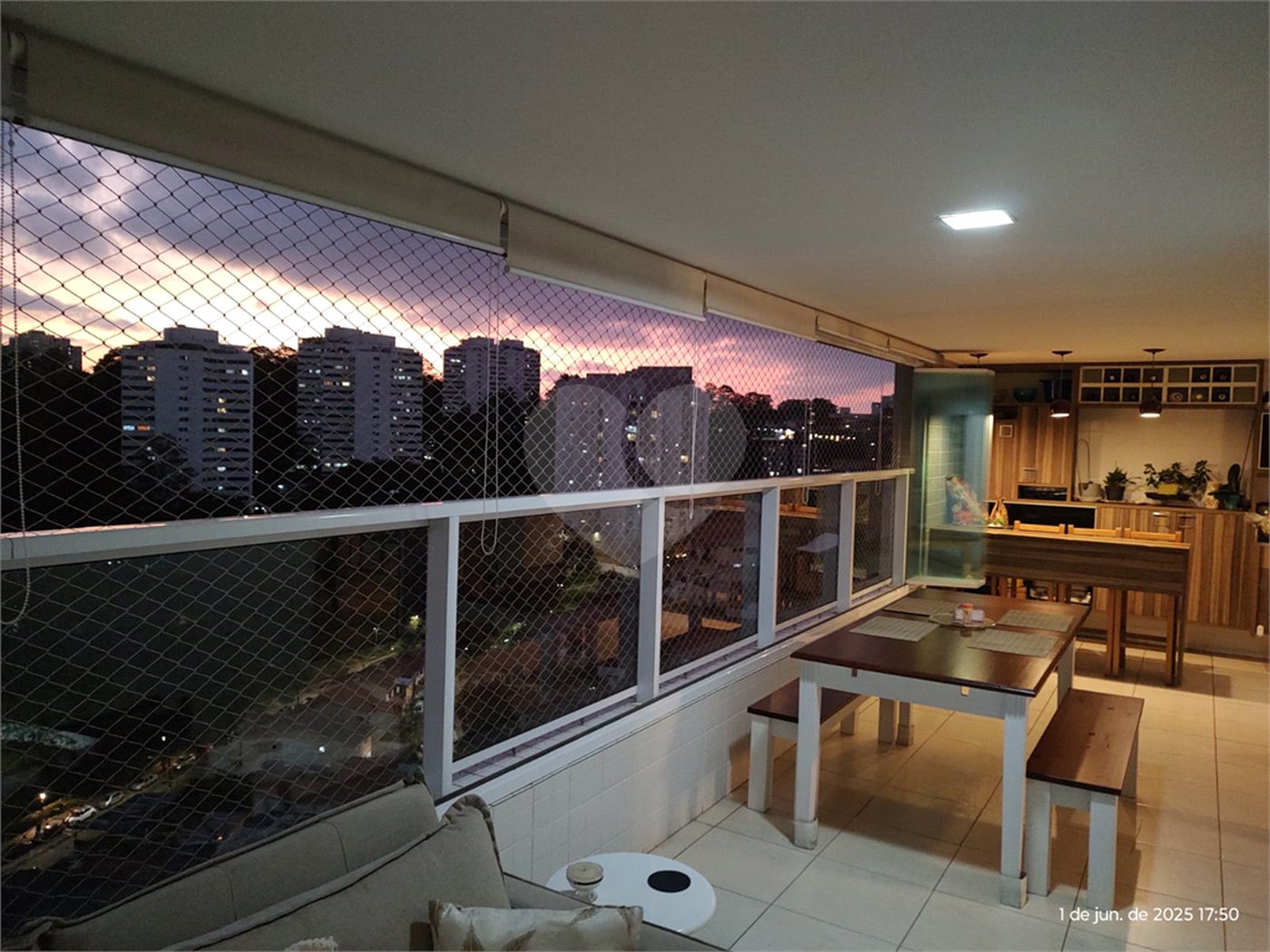 Apartamento à venda com 3 suítes em Jardim das Vertentes, São Paulo, SP