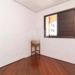 Cobertura à venda ou para alugar com 3 quartos, sendo 1 suíte,  em Vila Clementino, São Paulo, SP