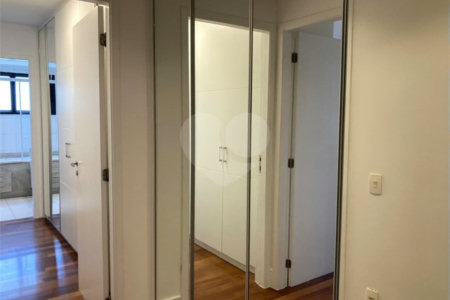Apartamento para alugar com 4 suítes em Chácara Santo Antônio, São Paulo, SP