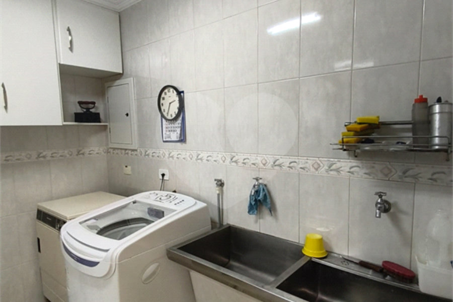Excelente Sobrado à venda com 281m2 de área construída