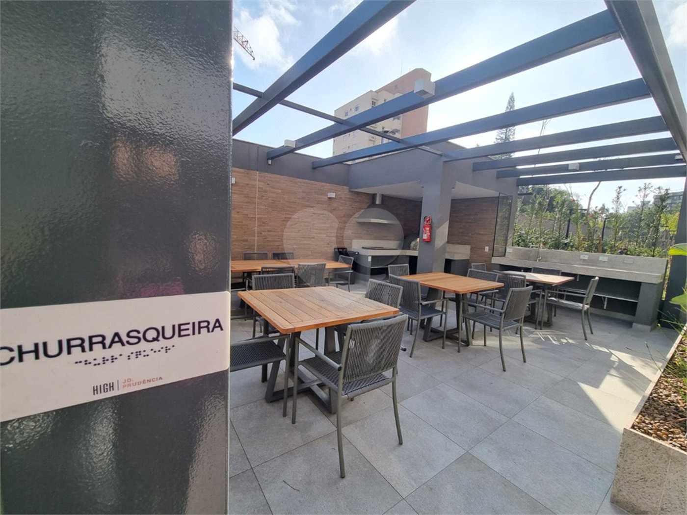Apartamento à venda com 3 suítes em Jardim Prudência, São Paulo, SP