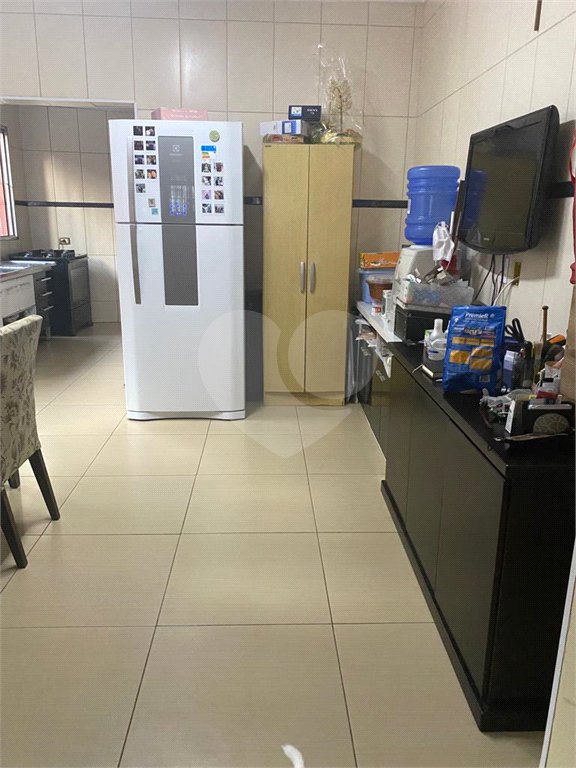 Sobrado à venda com 3 quartos, sendo 1 suíte, em Vila Augusta, Guarulhos, SP