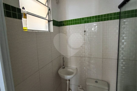Casa para alugar com 1 quarto no condomínio Cond R Claudio Rodrigues Lopes, São Paulo - SP