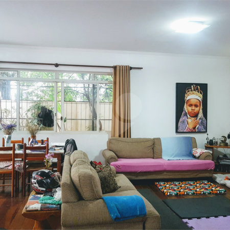 Casa à venda com 3 quartos, sendo 1 suíte, em Santo Amaro, São Paulo, SP