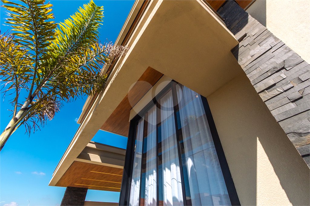 Casa à venda com 3 suítes no condomínio Residencial Dona Maria Candida, Indaiatuba - SP