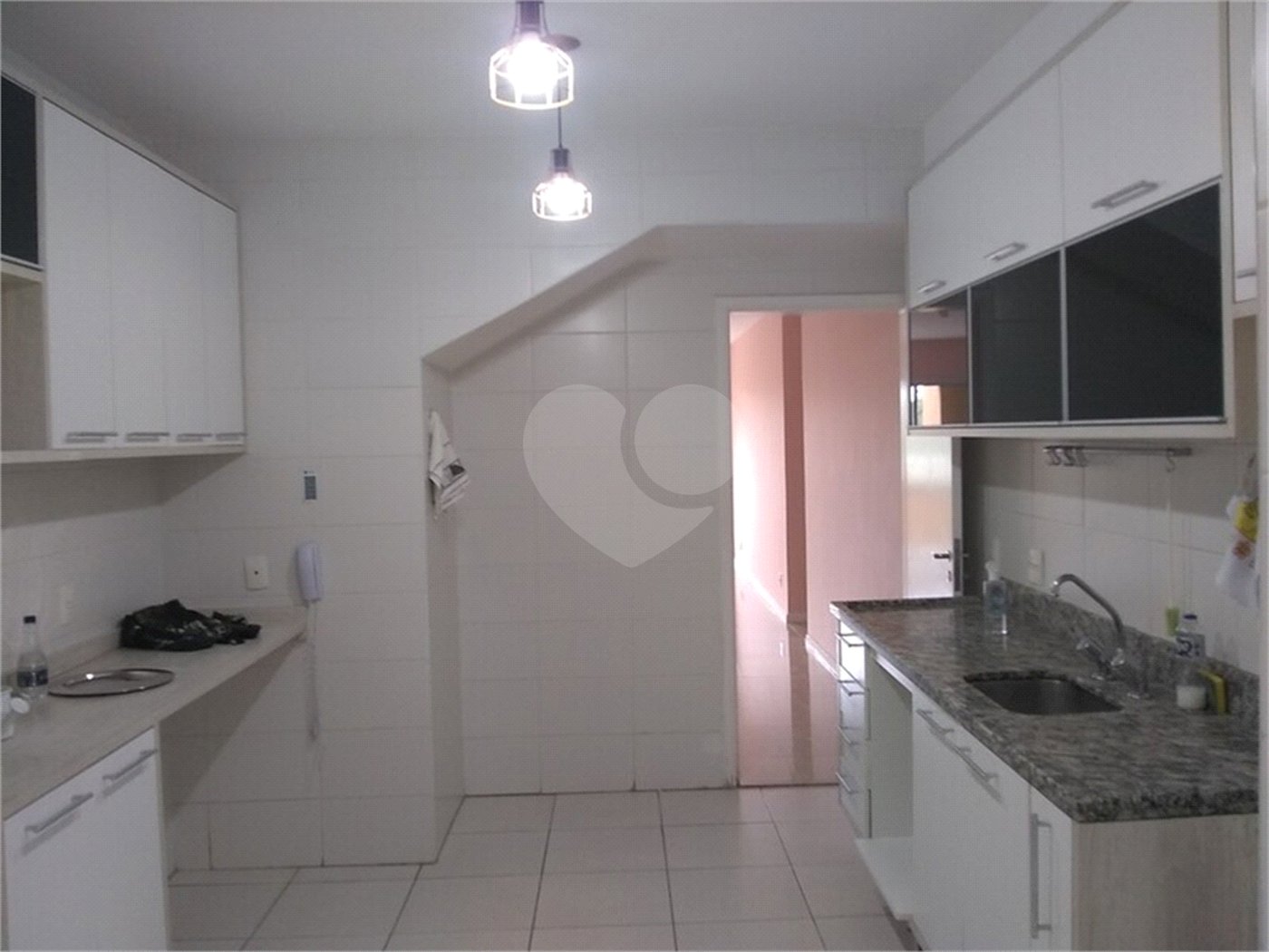 Apartamento à venda com 4 quartos, sendo 2 suítes, em Paraíso do Morumbi, São Paulo, SP