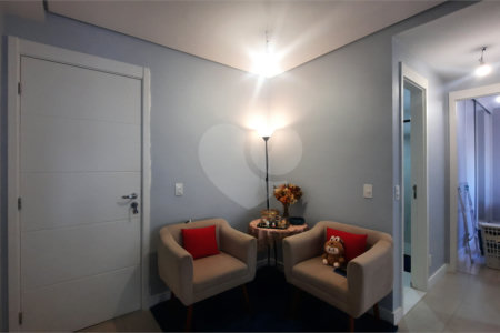 Apartamento à venda com 2 quartos em Santo Amaro, São Paulo, SP