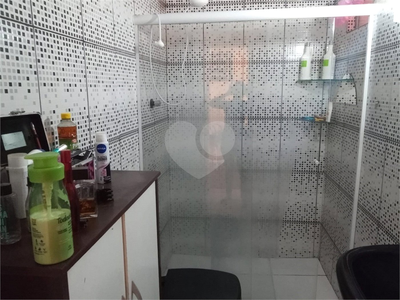 Casa à venda com 4 quartos, sendo 1 suíte, em Jardim das Palmas, São Paulo, SP