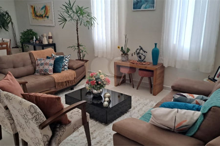 Casa à venda com 4 quartos, sendo 3 suítes,  no condomínio Res. Luzern, Campinas - SP