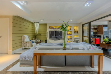 Apartamento à venda com 3 suítes em Chácara Santo Antônio, São Paulo, SP