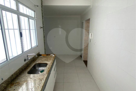 Casa à venda com 2 quartos no condomínio Cojunto Residencial Victoria, São Paulo - SP