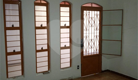Casa à venda com 3 quartos, sendo 1 suíte,  em São Roque Country Club I, Mairinque, SP