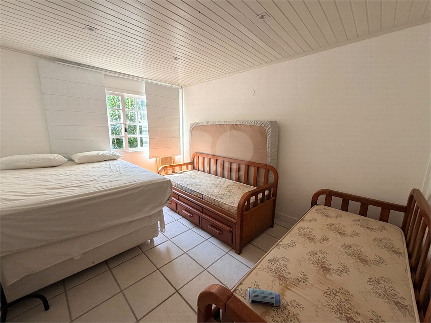Casa em condomínio à venda com 4 quartos, sendo 3 suítes, em Manguinhos, Armação dos Búzios, RJ