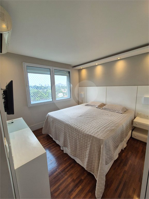 Apartamento à venda com 3 suítes em Campo Belo, São Paulo, SP