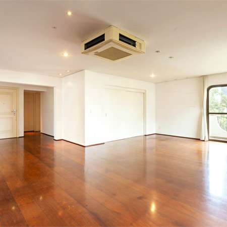 Apartamento à venda com 4 suítes em Campo Belo, São Paulo, SP