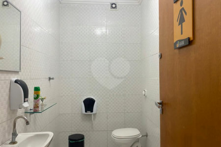 Casa à venda ou para alugar com 1 quarto em Interlagos, São Paulo, SP