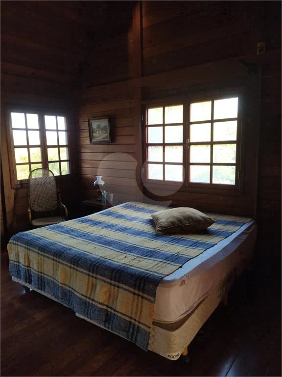 Casa à venda com 7 quartos, sendo 3 suítes, em Fazenda Marajoara, Campo Limpo Paulista, SP