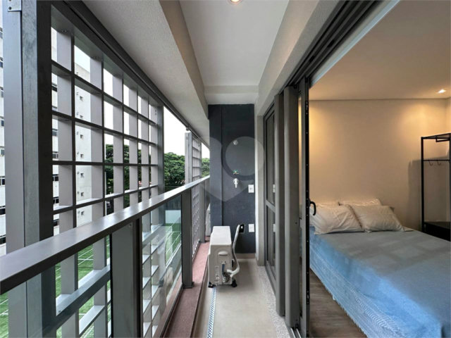 Apartamento à venda ou para alugar com 1 suíte em Campo Belo, São Paulo, SP