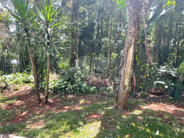 Terreno à venda no condomínio Cantareira, Mairiporã - SP