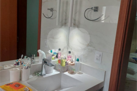 Casa à venda com 3 quartos, sendo 1 suíte, no condomínio Mantova, Indaiatuba - SP