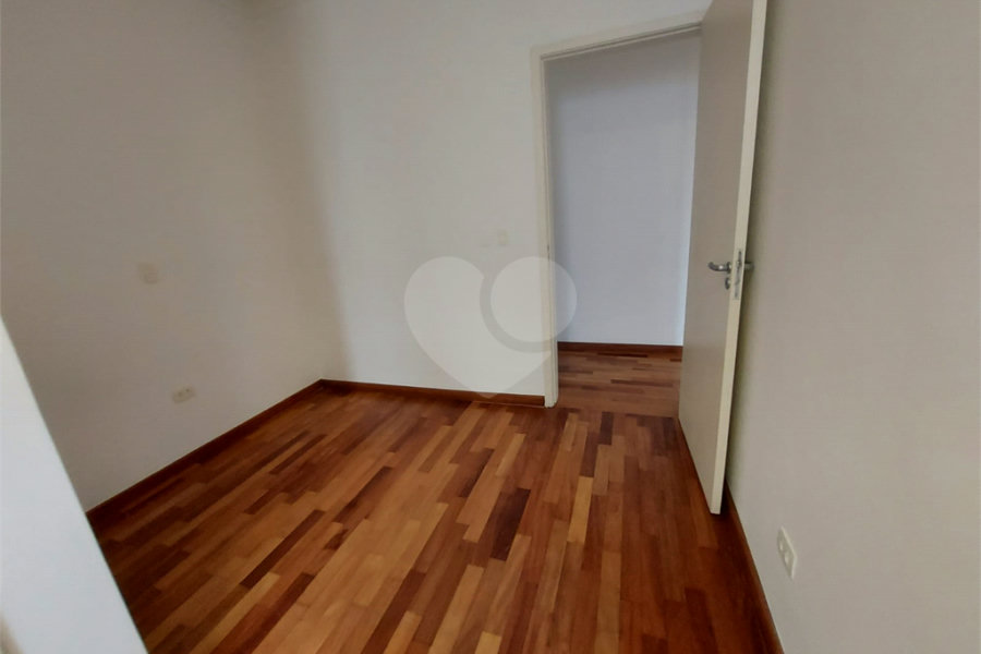 Casa Térrea à venda com 3 suítes em Santana, São Paulo, SP