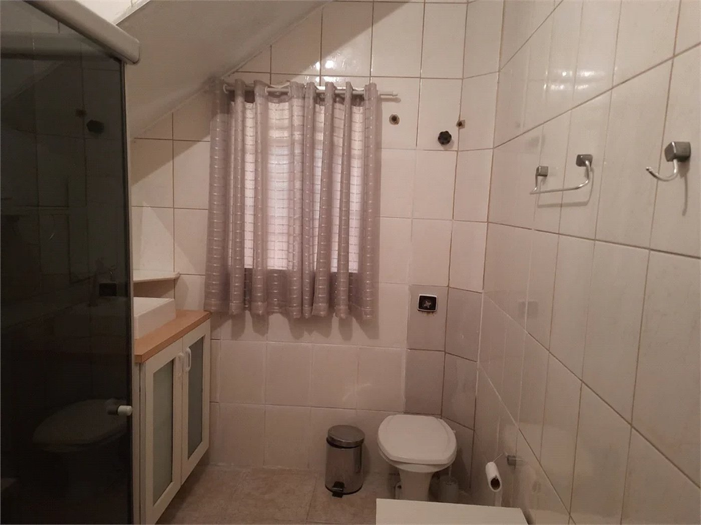 Sobrado à venda com 3 quartos em Vila Hamburguesa, São Paulo, SP