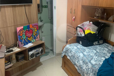 Casa de Vila à venda com 4 quartos, sendo 1 suíte, em Água Fria, São Paulo, SP