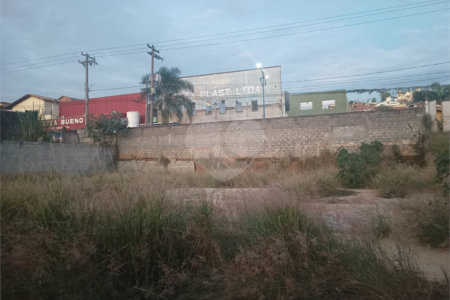 Terreno à venda no Centro, Bom Jesus dos Perdões, SP