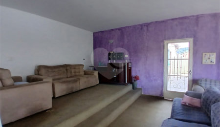 Casa para alugar com 3 quartos, sendo 1 suíte,  em Esplanada Mendes Moraes, São Roque, SP